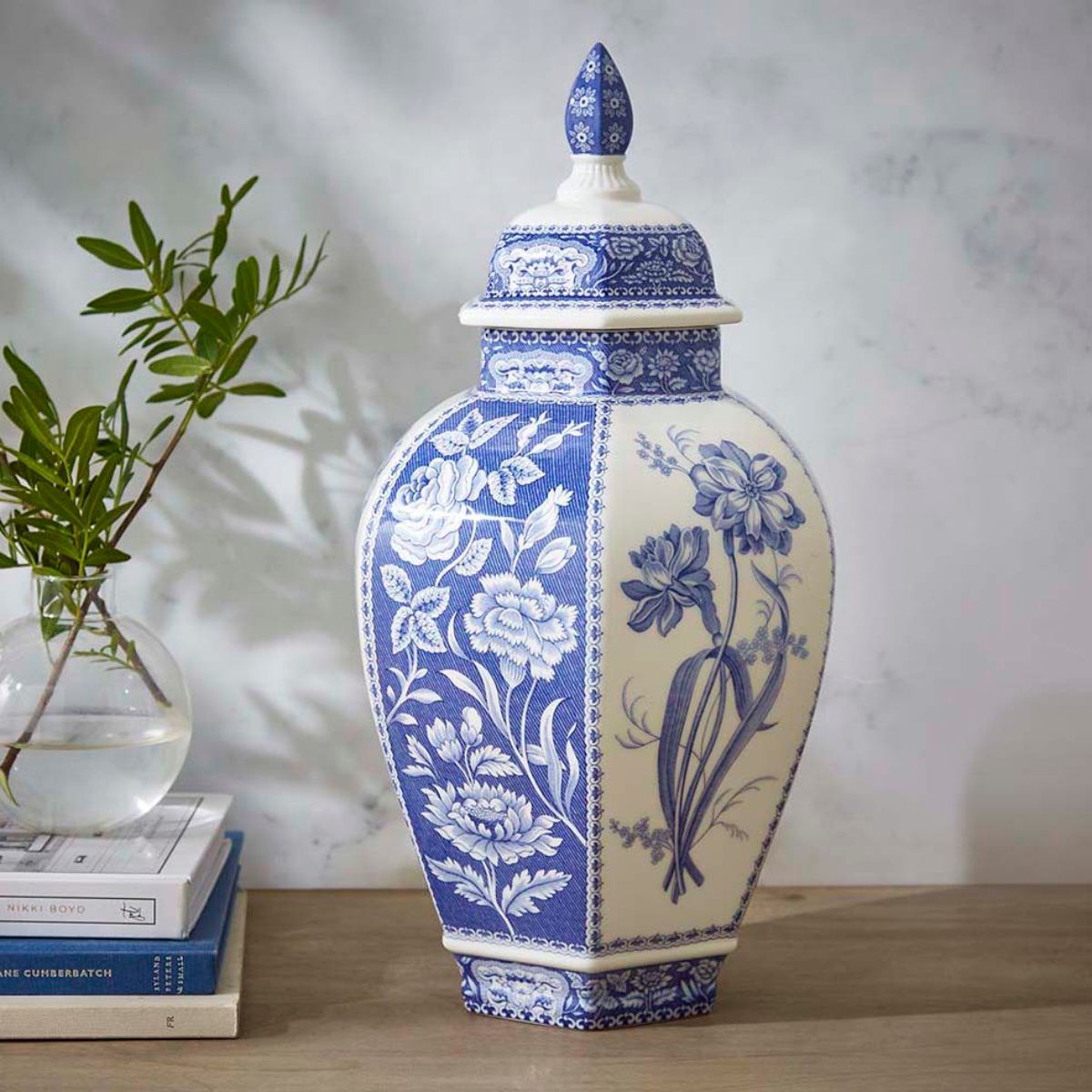 Blue Italian Floral Vase image number null